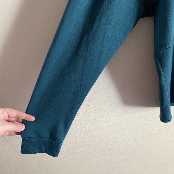 Beyond Yoga Womn XL Majestic Blue Plot Twist Reversible Pullover Sweatshirt NWOT - Picture 4 of 10